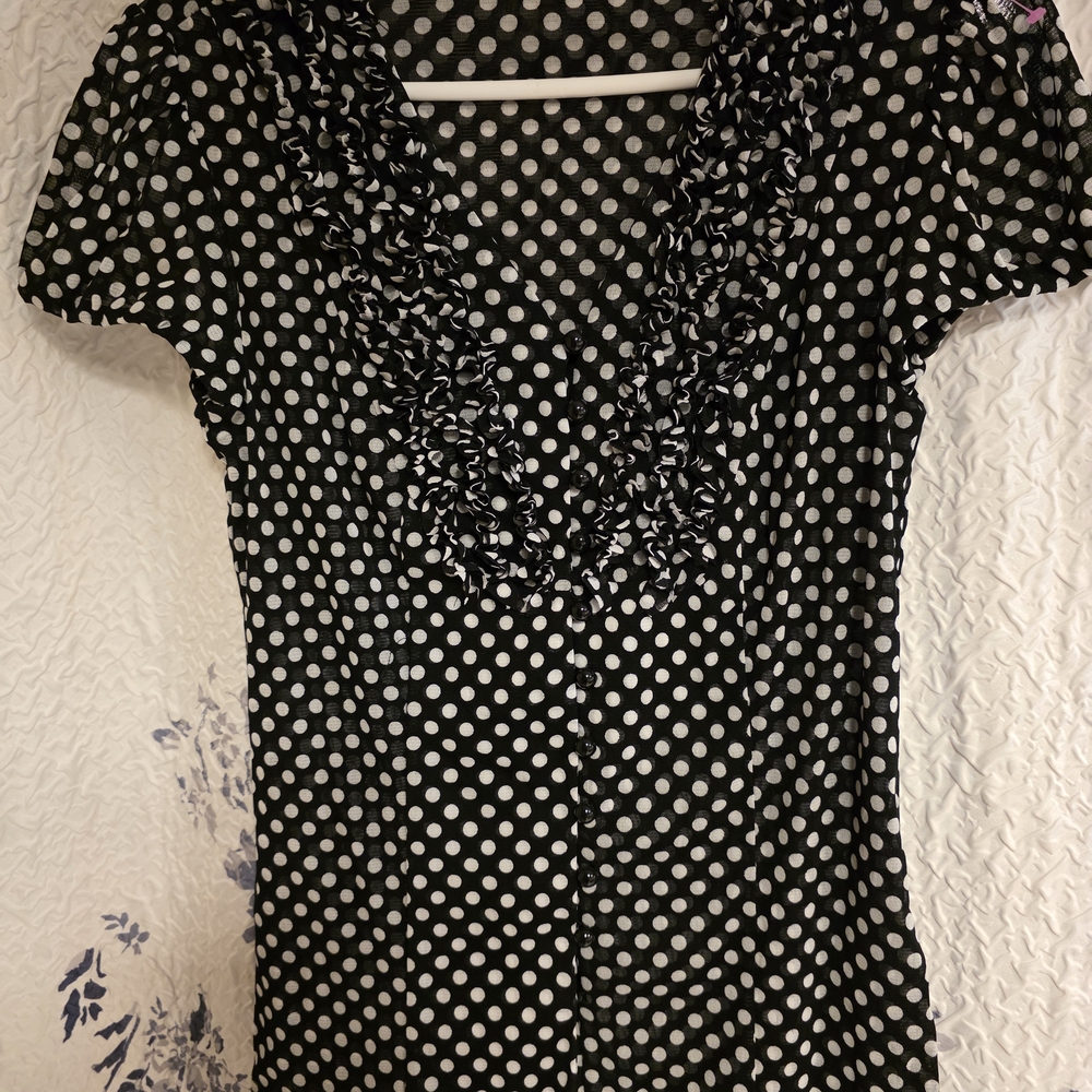 INC International Concepts Black and White Ruffled Cap Sleeve Blouse - Picture 2 of 2
